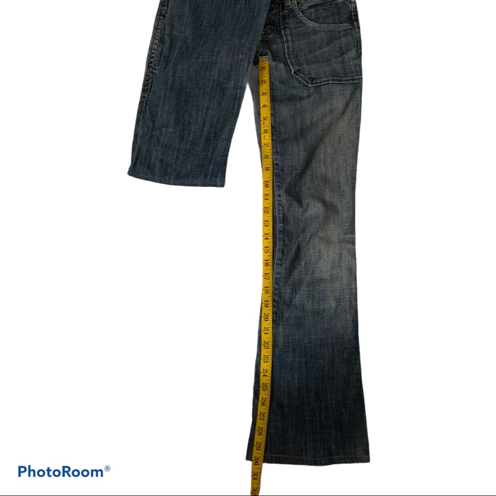 Juicy Couture Low Rise Medium Wash Button Jean  26 - Picture 6 of 7